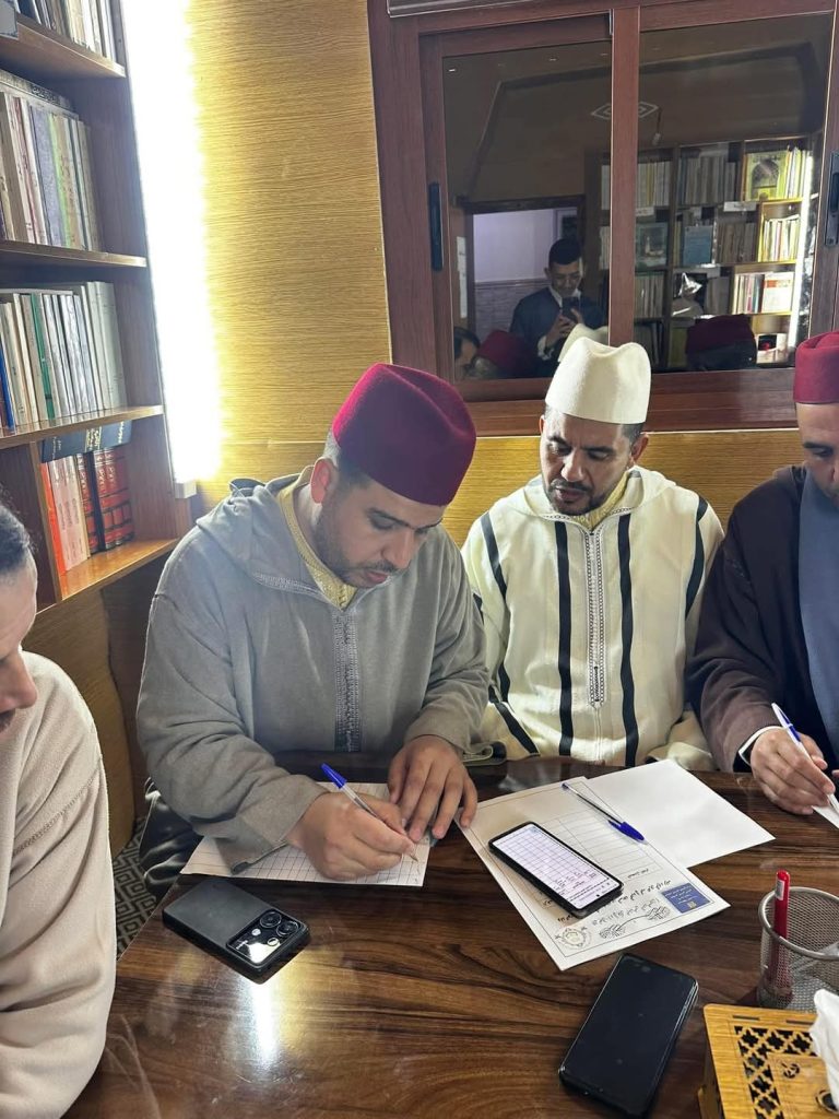 FB_IMG_1742310594684-768x1024 تحكيم مسابقة في تجويد القرٱن الكريم بجمعية أبي موسى الأشعري لتحفيظ القرآن الكريم