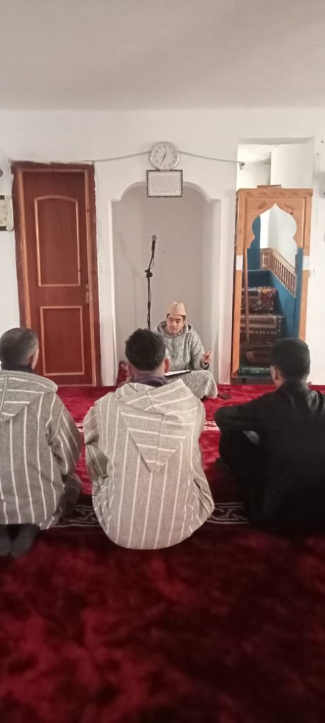 IMG-20250307-WA0021-461x1024 محاضرة بعنوان:"رمضان شهر الرحمة والمغفرة"