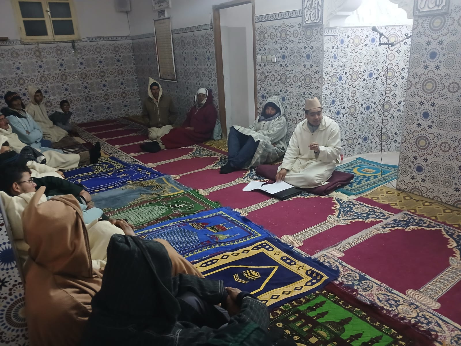 محاضرة بعنوان : آداب العيد وأحكام زكاة الفطر