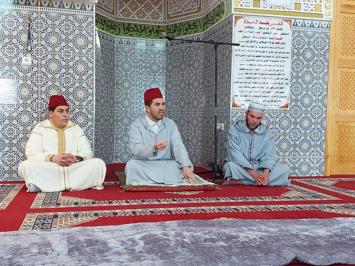 ندوة بعنوان: “من ثمرات الصيام “