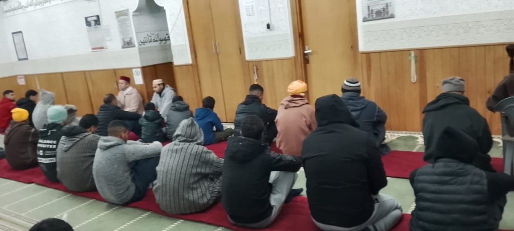 WhatsApp-Image-2025-03-24-at-22.45.04-1024x461 درس وعظي في موضوع "فضل الذكر والعطاء والمواساة في رمضان" بالمنطقة القروية رقم 4 ضمن مناطق تسديد التبليغ، تقديم عضو المجلس العلمي المحلي بتازة ذ.عبد الرحيم الكتامي