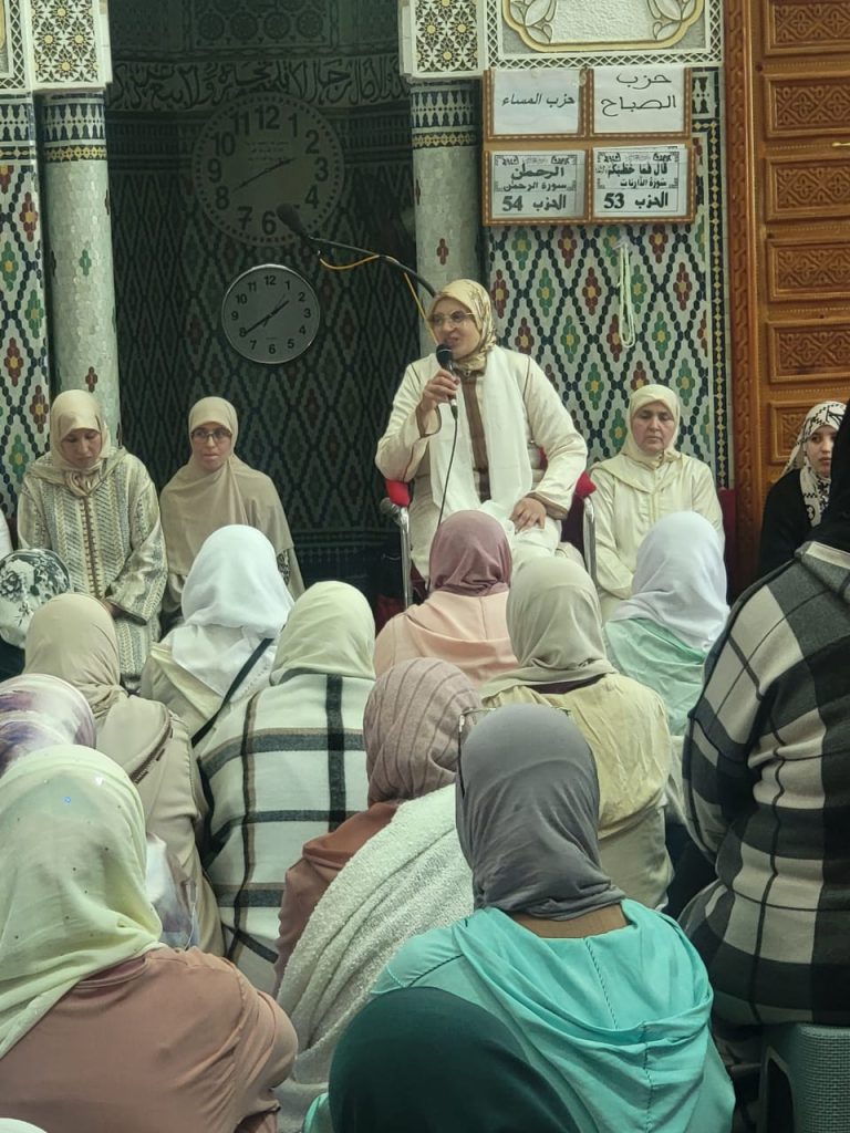 WhatsApp-Image-2025-03-28-at-21.58.09-768x1024 المجلس القرآني النسائي الأول لتدبر القرآن الكريم .