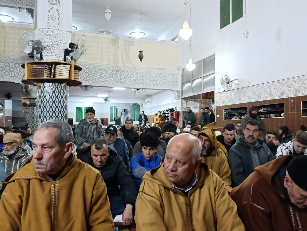 a02bd276-df46-4cf0-8774-dc0335db6883-1024x771 درس وعظي بعنوان "استحضار عظمة الله تعالى وأثره في تدبر القرآن الكريم" قدمه السيد رئيس المجلس العلمي المحلي بتاذة ذ.بنعمر لخصاصي