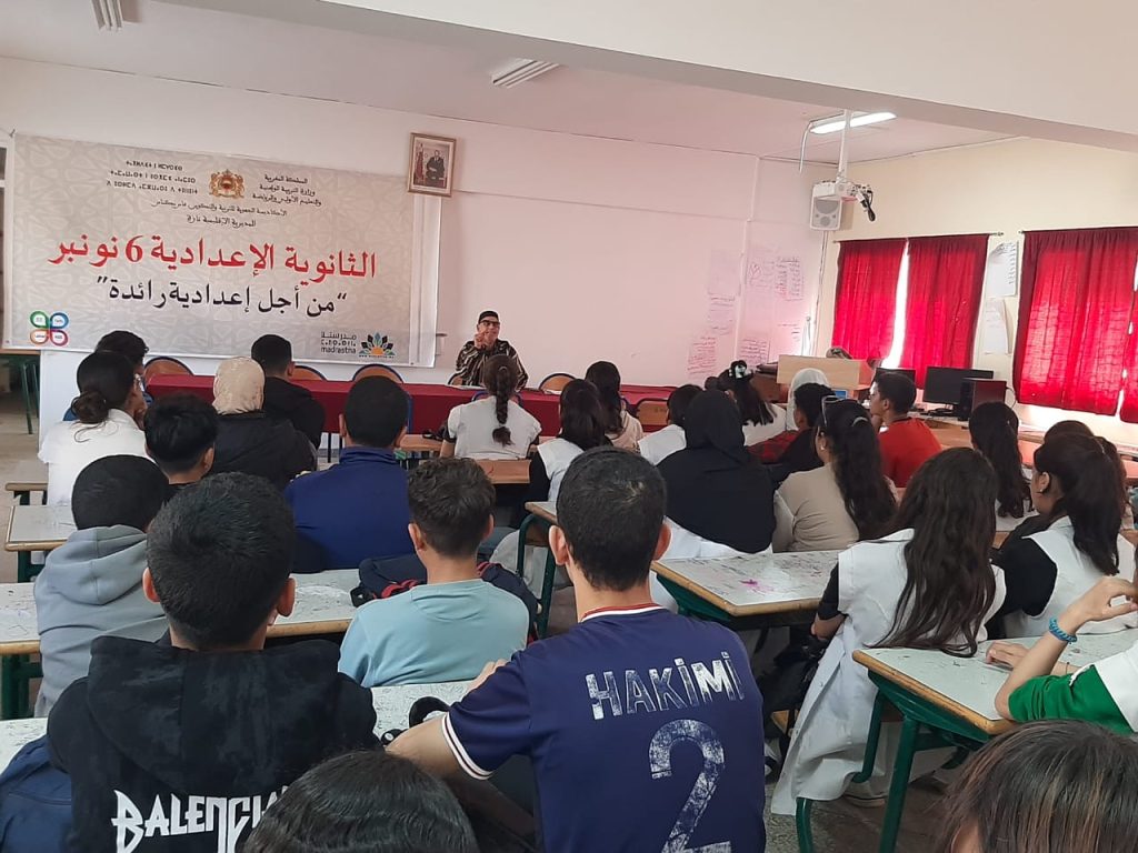 IMG-20250408-WA0013-1024x768 محاضرة بعنوان: "الصحة تاج فوق رؤوس الأصحاء"