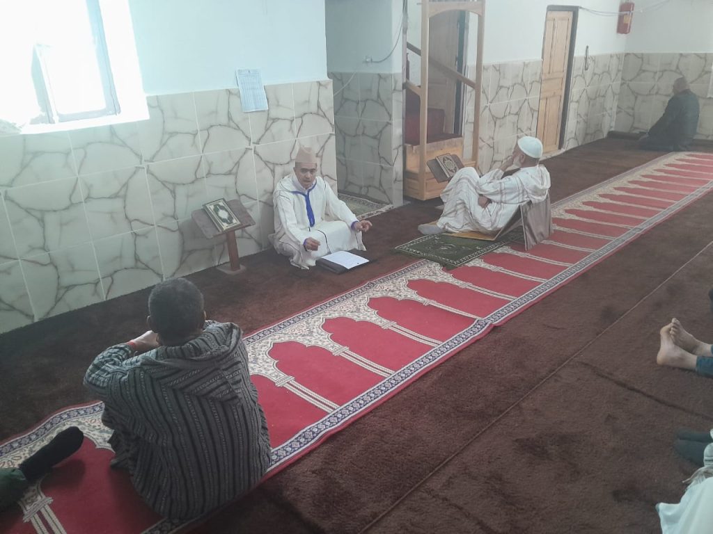 IMG-20250411-WA0035-1024x768 *** محاضرة بعنوان : "اليوم العالمي للأرض" .