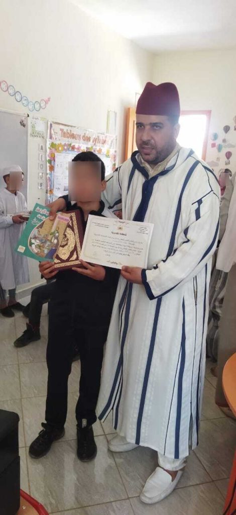 1000248243-470x1024 صبحية ثقافية لفائدة التلاميذ و التلميذات بعنوان: "أطفال في عصر النبوة"