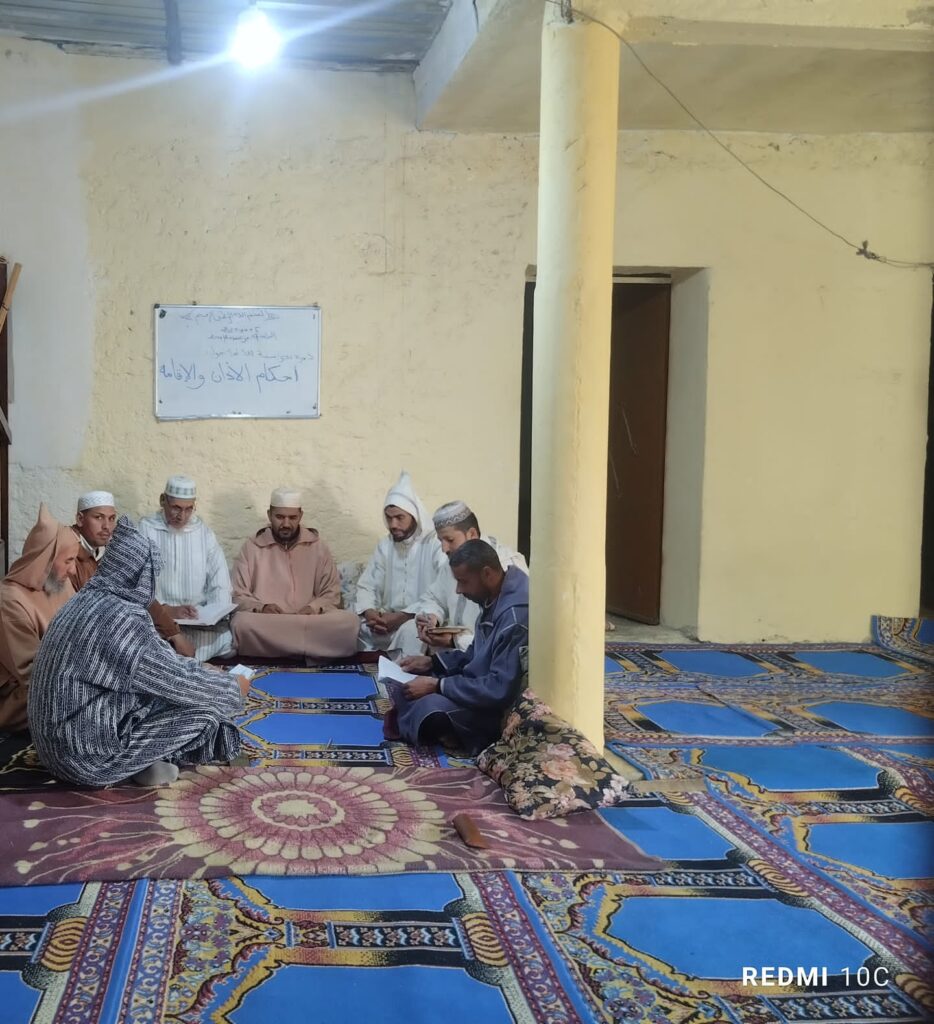 IMG-20250515-WA0022-934x1024 دورة تكوينية لفائدة المؤذنين بجزء من جماعة بني فراسن.