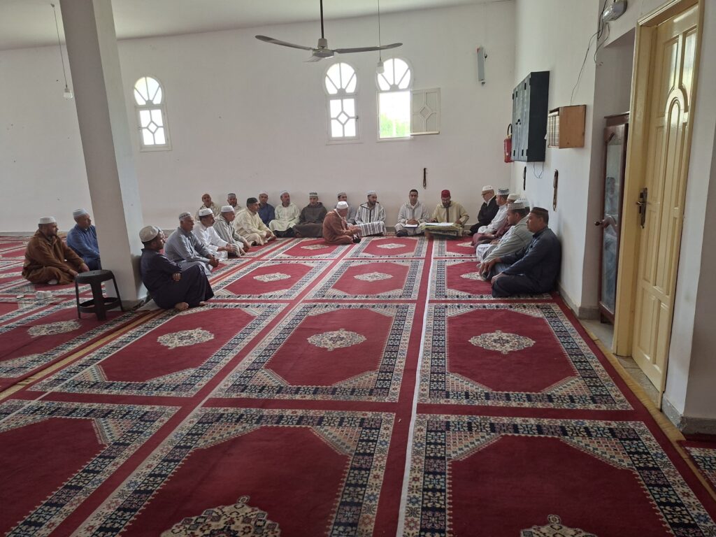 IMG-20250523-WA0006-1024x768 دورة تكوينية لفائدة السادة المؤذنين بجماعة أولاد الشريف بعنوان:"فقه الأذان في المذهب المالكي"