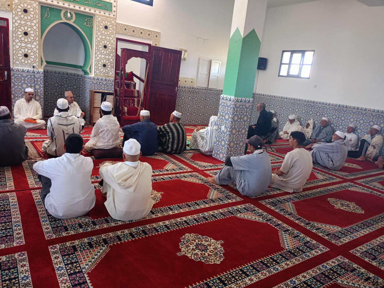 ندوة علمية بعنوان:”مقومات الاستقرار الأسري”
