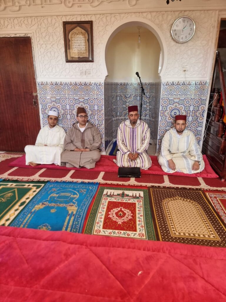 IMG-20250524-WA0018-768x1024 ندوة بعنوان: "أضرار البيوع الفاسدة على الفرد والمجتمع"