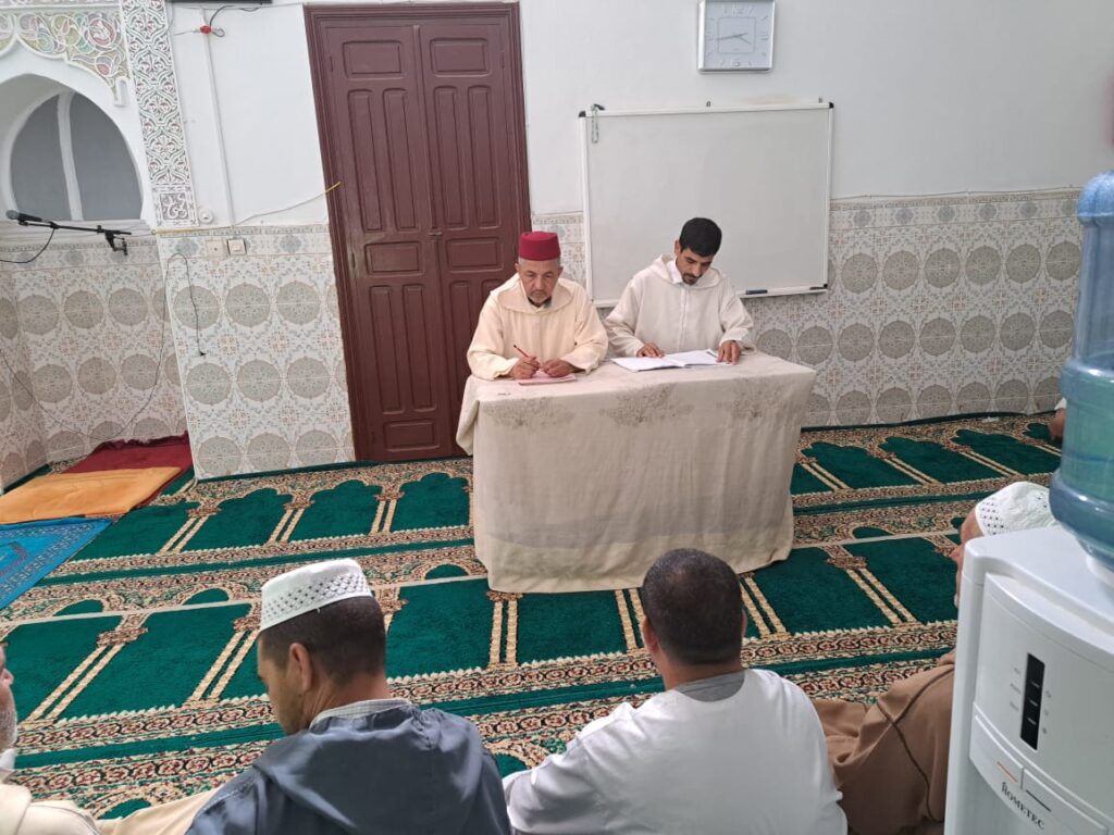 IMG-20250526-WA0039-1024x768 *** دورة تكوينية لفائدة السادة المؤذنين بجزء من جماعة غياثة الغربية بعنوان : " أحكام الأذان وفق المذهب المالكي".