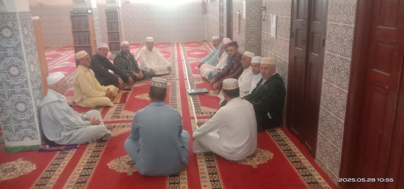 دورة تكوينية لفائدة السادة المؤذنين بجزء من جماعة مطماطة بعنوان”الأذان : المفهوم و الضوابط الشرعية، الصيغة المغربية أنموذجا”
