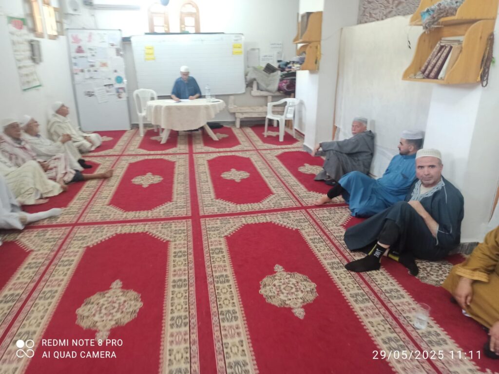 IMG-20250529-WA0029-1024x769 دورة تكوينية لفائدة السادة المؤذنين  بجماعة باب مرزوقة بعنوان:"أحكام الأذان وفق المذهب المالكي"