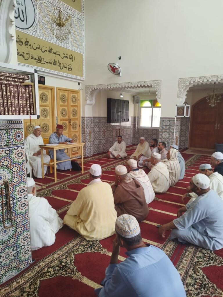 IMG-20250602-WA0011-1-768x1024 دورة تكوينية لفائدة السادة المؤذنين بجزء من جماعة بني فراسن