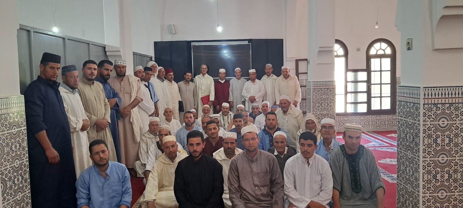 زيارة تفقدية لدروس خطة ميثاق العلماء بالمسجد المركزي بجماعة بني لنت