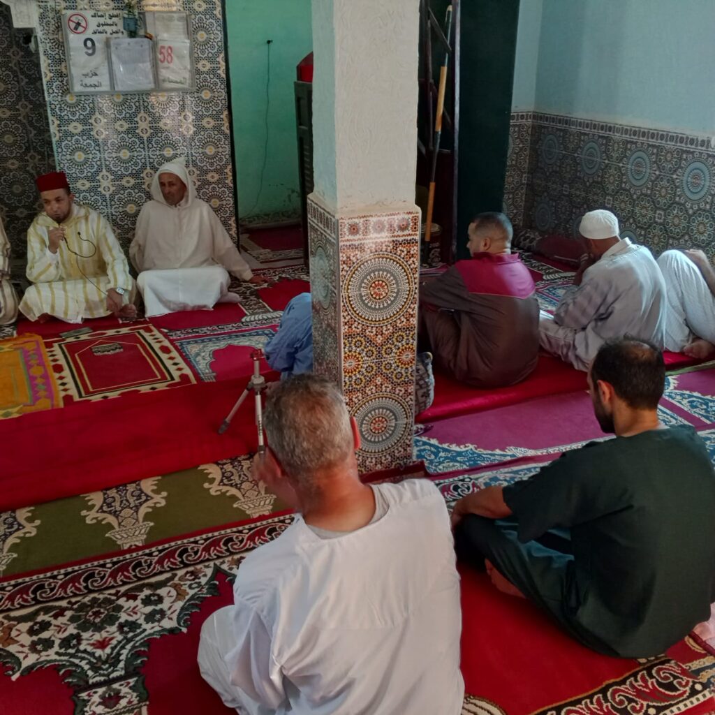 IMG-20250725-WA0134-1024x1024 تقرير عن ندوة بعنوان: أهمية الأخلاق الحميدة في التعامل مع الآخرين