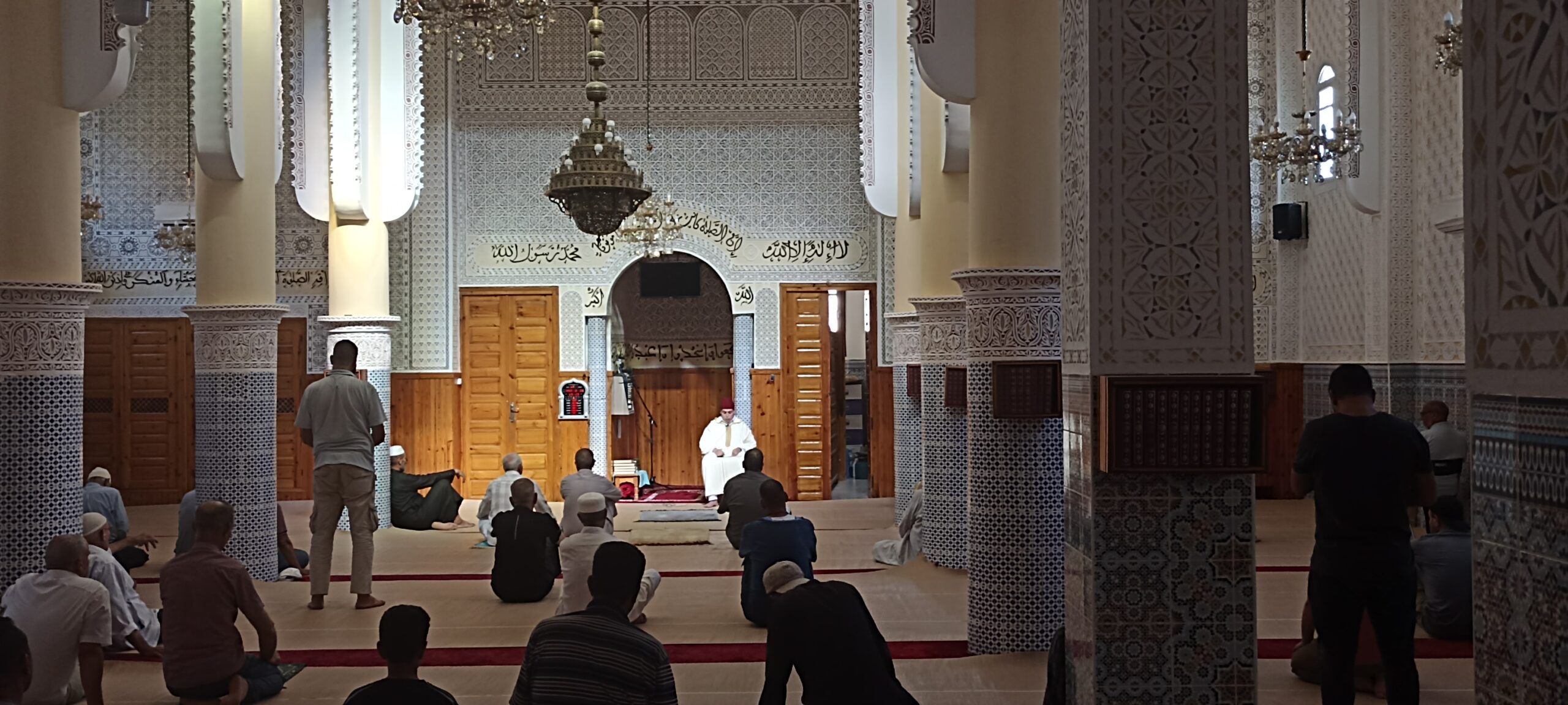 تقرير عن نشاط علمي في موضوع: “عيد العرش المجيد مناسبة لتجديد الطاعة والولاء لإمارة المومنين”