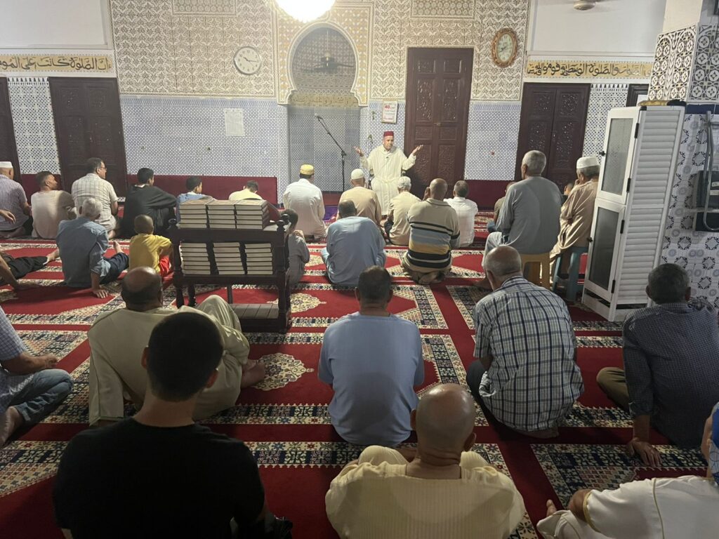 e0d12d4c-e971-4f3f-a30f-86433e253fad-1024x768 محاضرة بعنوان "شمول العبادة لحياة المسلم"