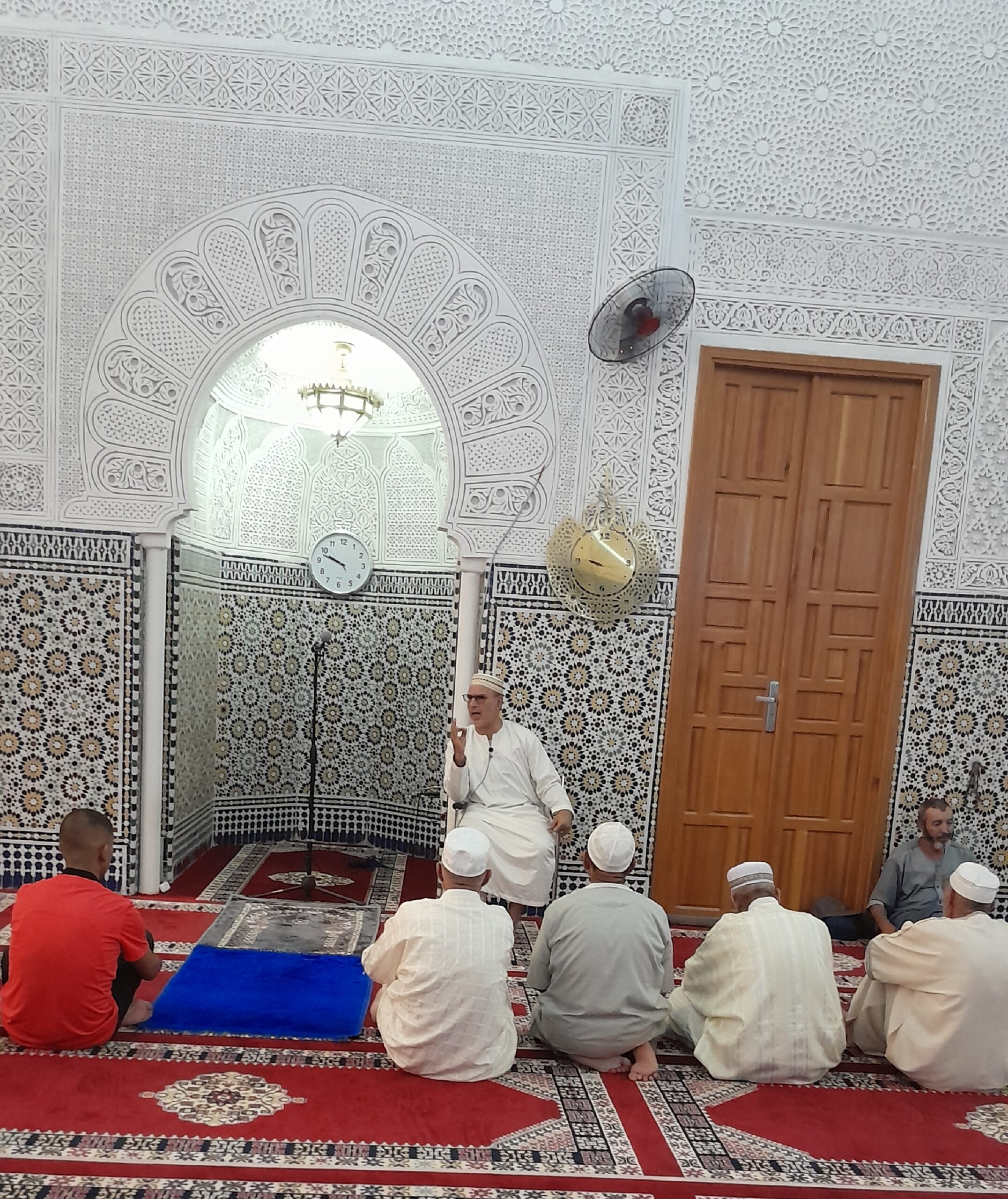 تقرير عن نشاط علمي في موضوع: “مكانة المرأة في الإسلام”