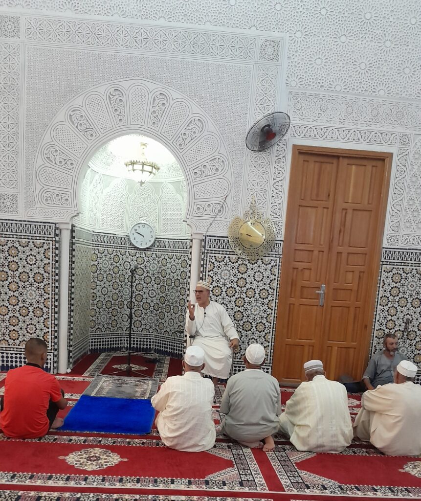 1000078642-861x1024 تقرير عن نشاط علمي في موضوع: "مكانة المرأة في الإسلام"