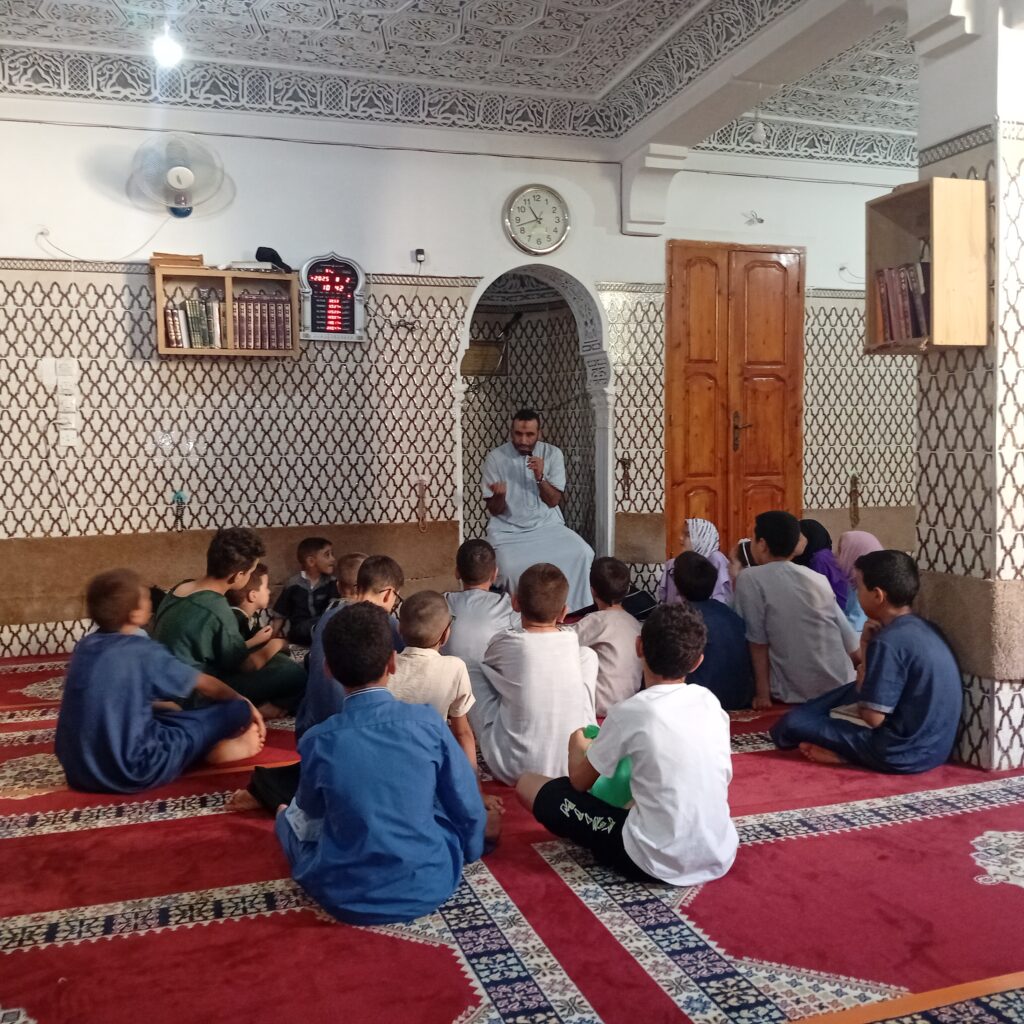 20250802_114307-1024x1024 تقرير عن نشاط علمي في موضوع: "عيد العرش المجيد الدلالة والأبعاد"