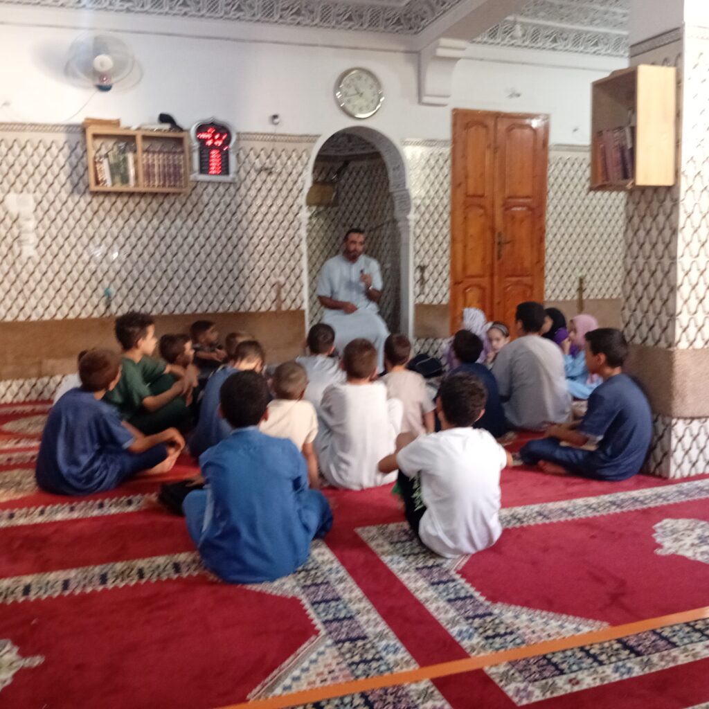 20250802_114353-1024x1024 تقرير عن نشاط علمي في موضوع: "عيد العرش المجيد الدلالة والأبعاد"
