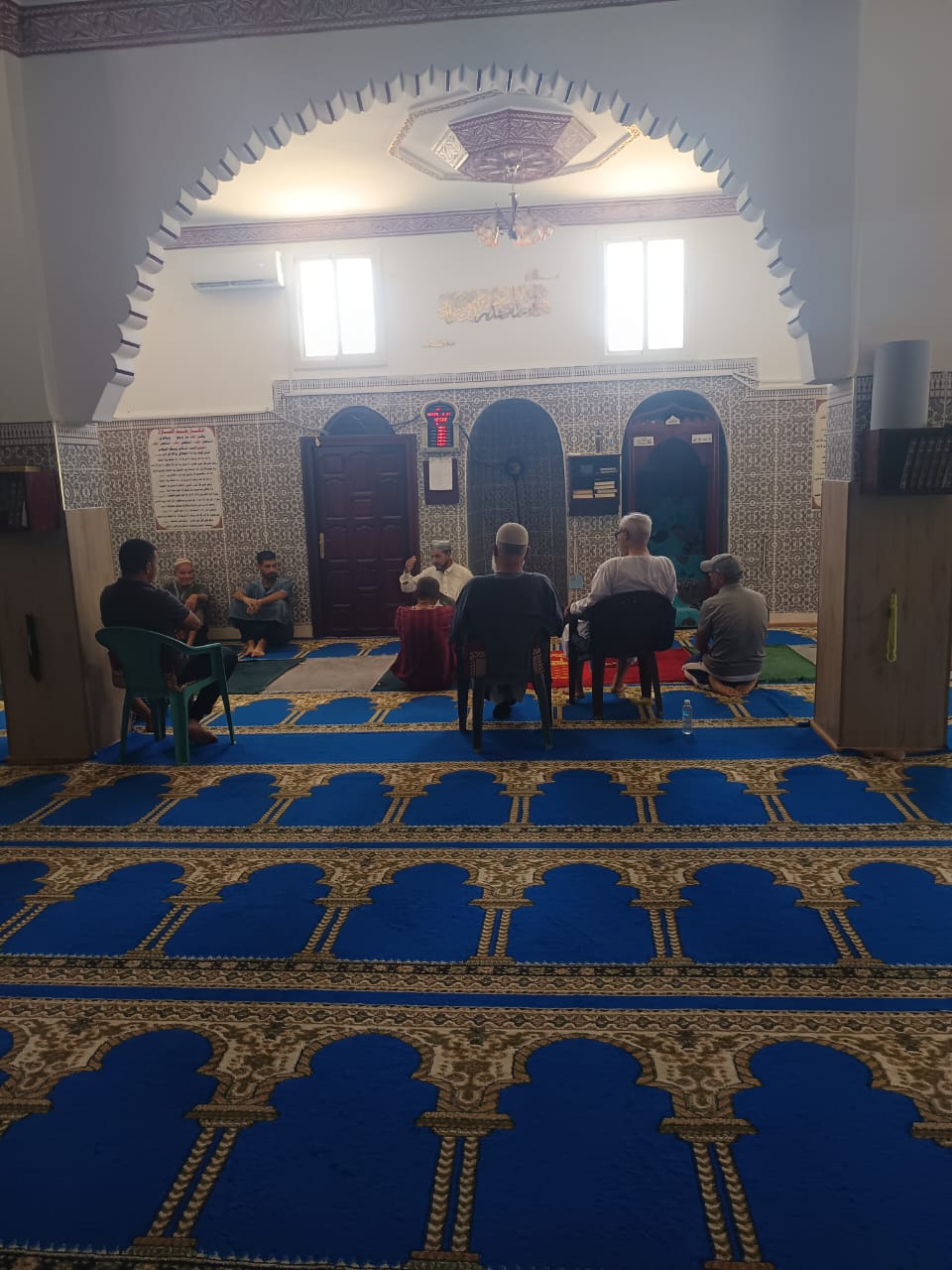 درس علمي في السيرة النبوية بعنوان: “فيما ورد في خطابه إياه مورد الملاطفة والمبرة”