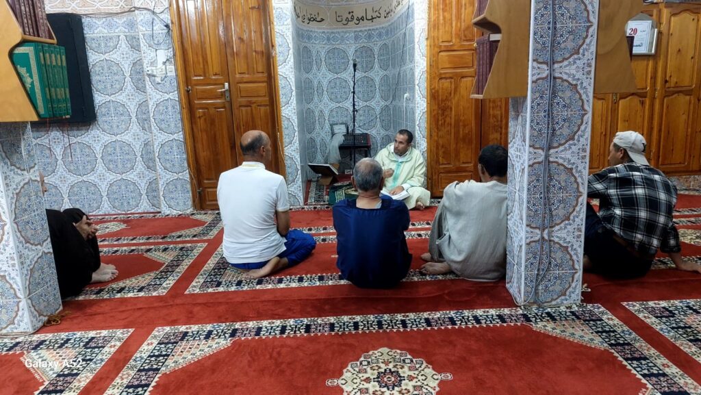 IMG-20250829-WA0030-1024x577 درس علمي في السيرة النبوية بعنوان: "نظافة جسم النبي صلى الله عليه وسلم وريحته العطرة الطيبة"