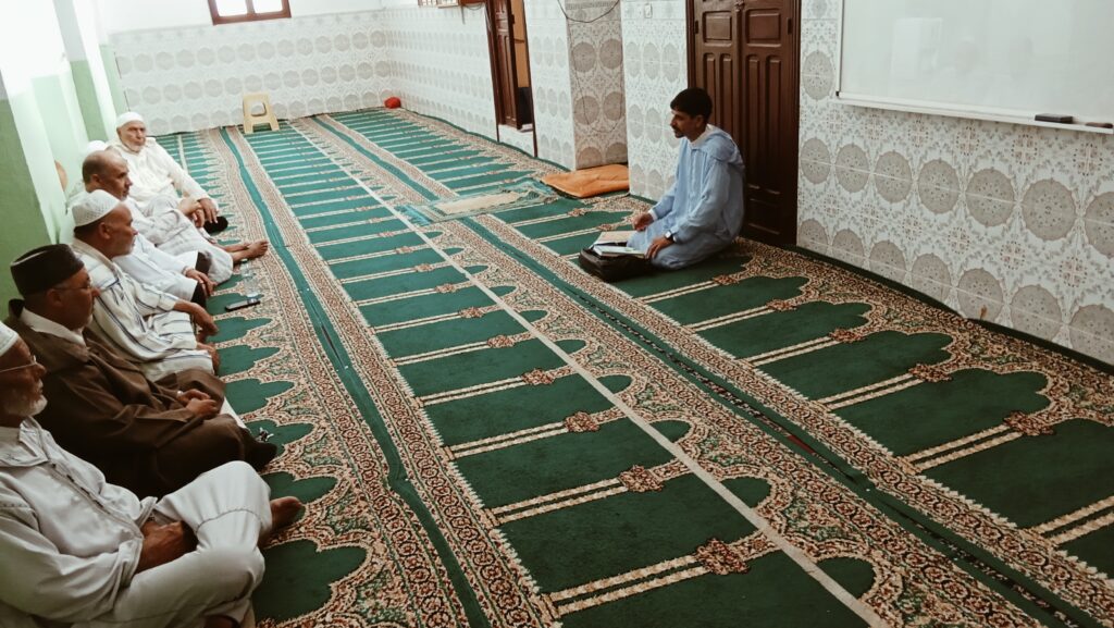 1000096814-1024x577 محاضرة بعنوان:" التعريف بالقاضي عياض رحمه الله تعالى و كتاب الشفا"