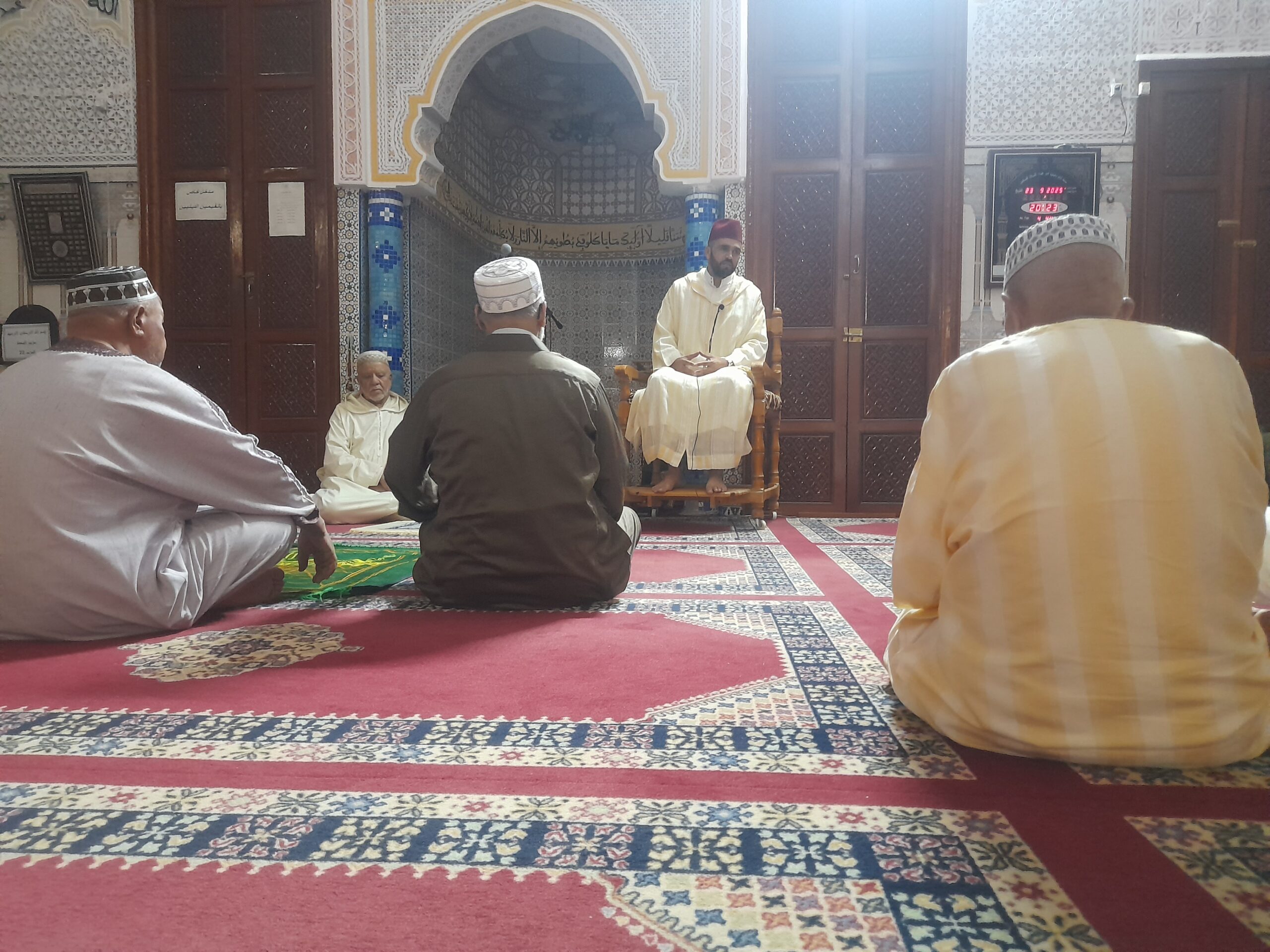 تقرير عن نشاط علمي في موضوع: “ومضات مستوحاة من السيرة العطرة لسيدنا رسول الله صلى الله عليه وسلم”