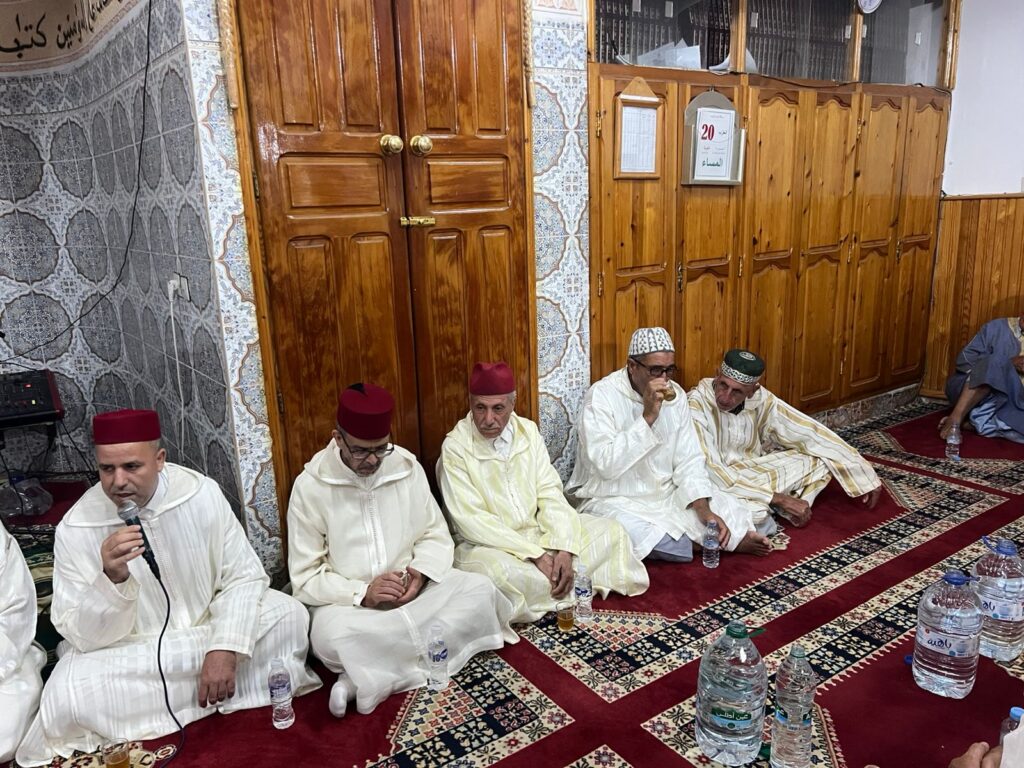 90ec5ee7-1ef5-46b8-ac18-543f8404f793-1024x768 تأطير حفل ديني بمناسبة المولد النبوي الشريف