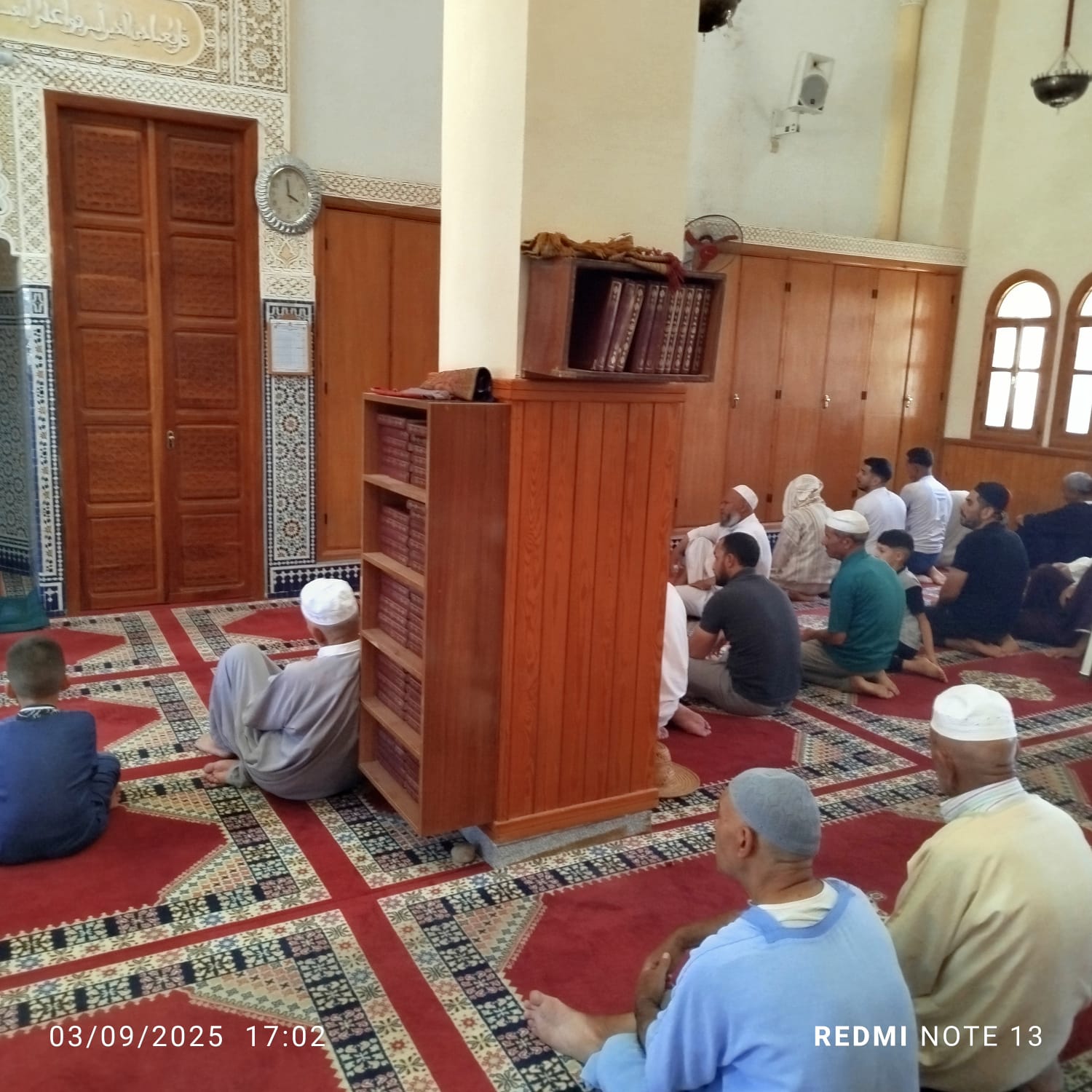 درس وعظي بعنوان “عناية الإسلام بأداء الحقوق لأهلها”