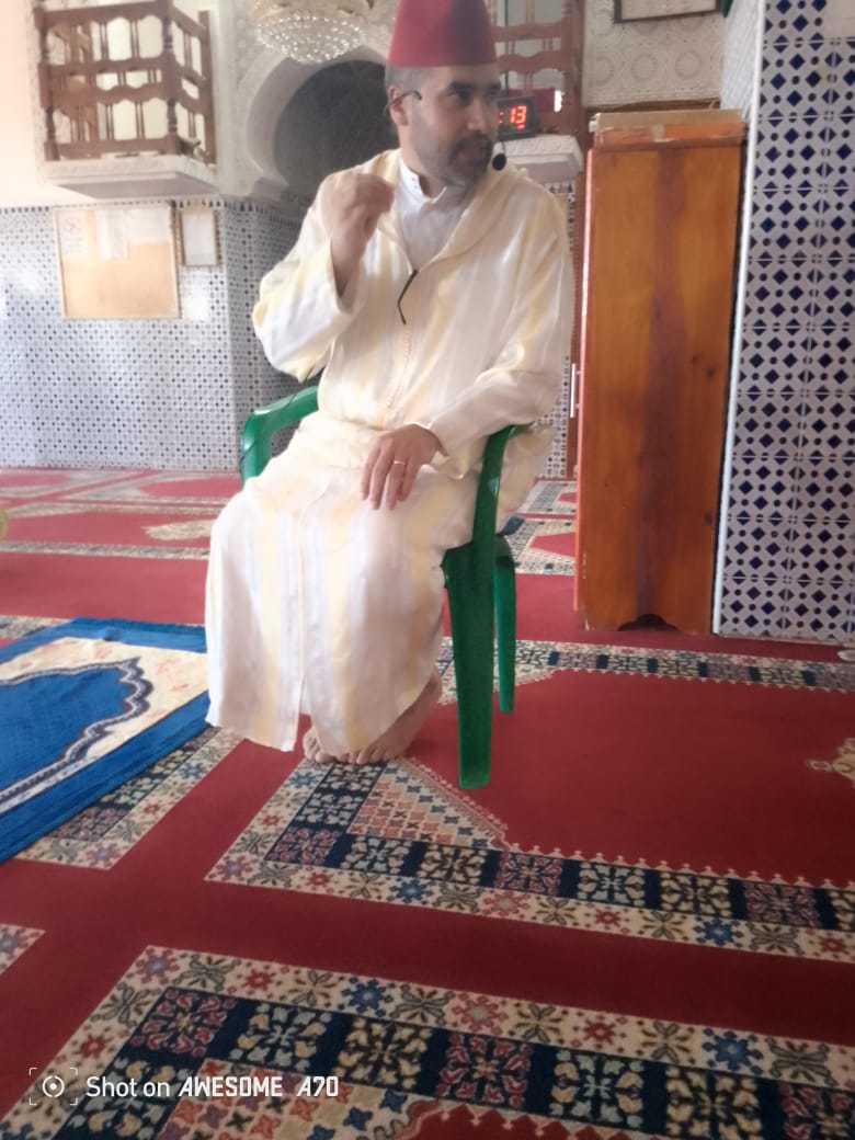 محاضرة علمية بعنوان: “بصائر و بشائر من سورة العصر”