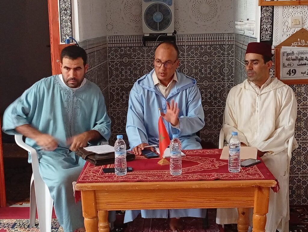 IMG-20250917-WA0027-1024x771 صبحية دينية تخليدا لمرور خمسة عشر قرنا على مولد الرسول صلى الله عليه وسلم برحاب المسجد المركزي بجماعة الزراردة