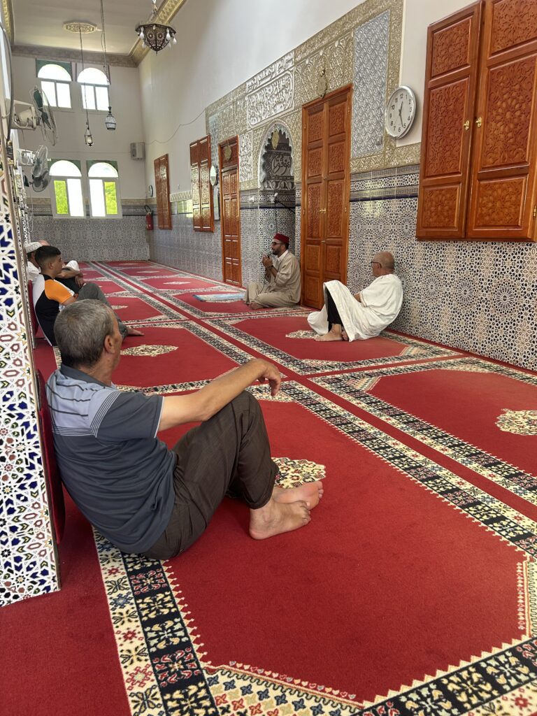 IMG_3293-768x1024 تقرير عن نشاط علمي في موضوع: "الشمائل المحمدية بتاريخ"