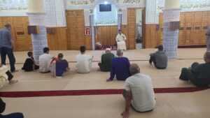 d202c711-6f59-4d54-9672-7ac8422487b3-300x169 درس وعظي بعنوان " من تجليات الحياة الطيبة من بعثة الرسول صلى الله عليه وسلم إلى التحاقه بالرفيق الأعلى" بمنطقة التجريب 07 مسجد الفتح أكنول