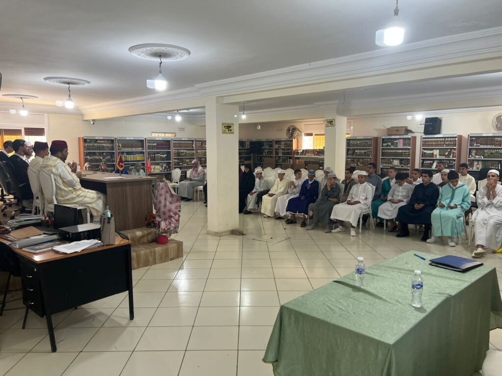 82a5fad4-c0f7-4df0-be05-b02b5ce8ea80-1024x768 تقرير عن نشاط علمي في موضوع: مسابقات في حفظ وتجويد القرآن الكريم