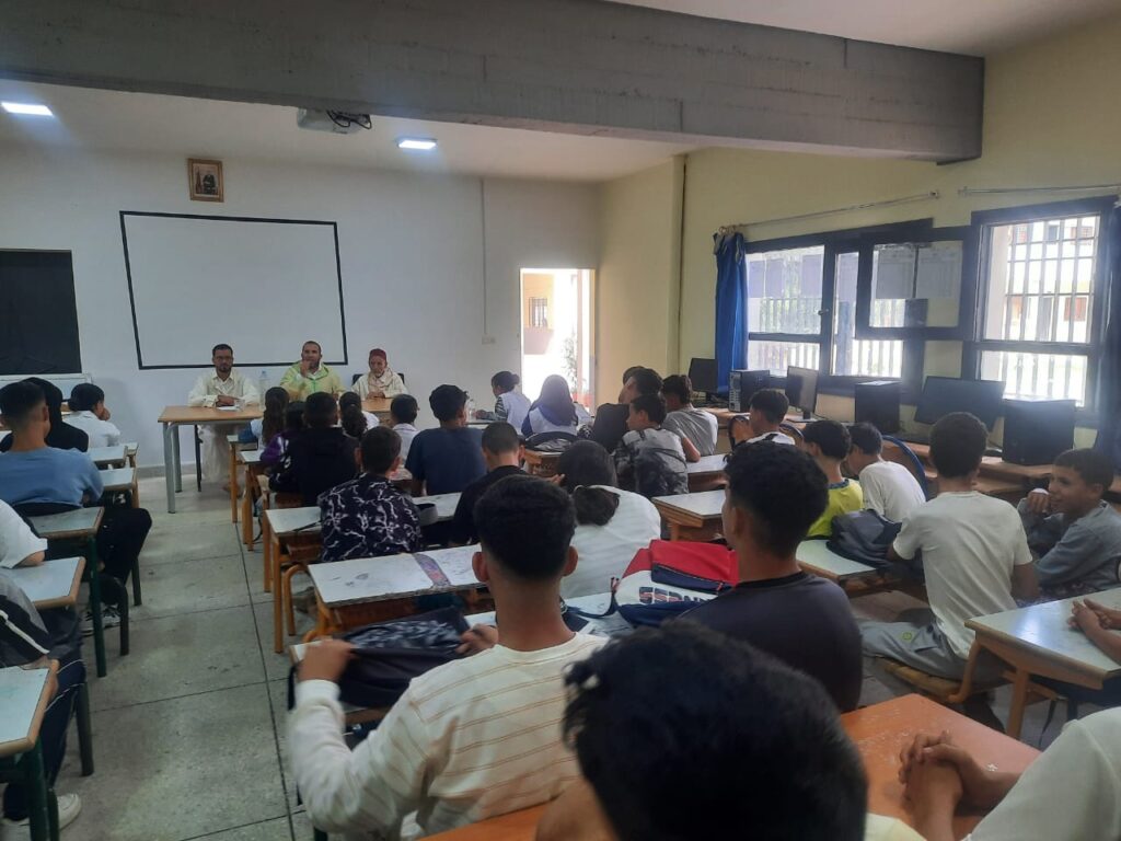 IMG-20251008-WA0050-1-1024x768 صبحية ثقافية لفائدة التلاميذ والتلميذات بعنوان: "هدي النبي صلى الله عليه وسلم في حقوق المعلم والمتعلم"