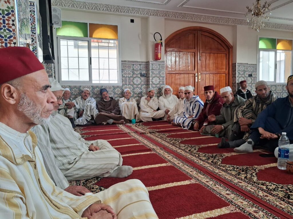 IMG-20251021-WA0025-1024x768 تقرير عن نشاط علمي في موضوع: أثر الاقتداء برسول الله صلى الله عليه وسلم في مراعاة أحوال الناس بتاريخ 22/10/2025