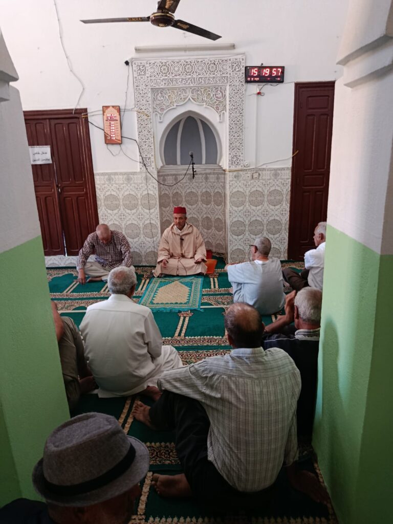 IMG-20251023-WA0088-768x1024 تقرير عن نشاط علمي في موضوع: "السيرة النبوية"