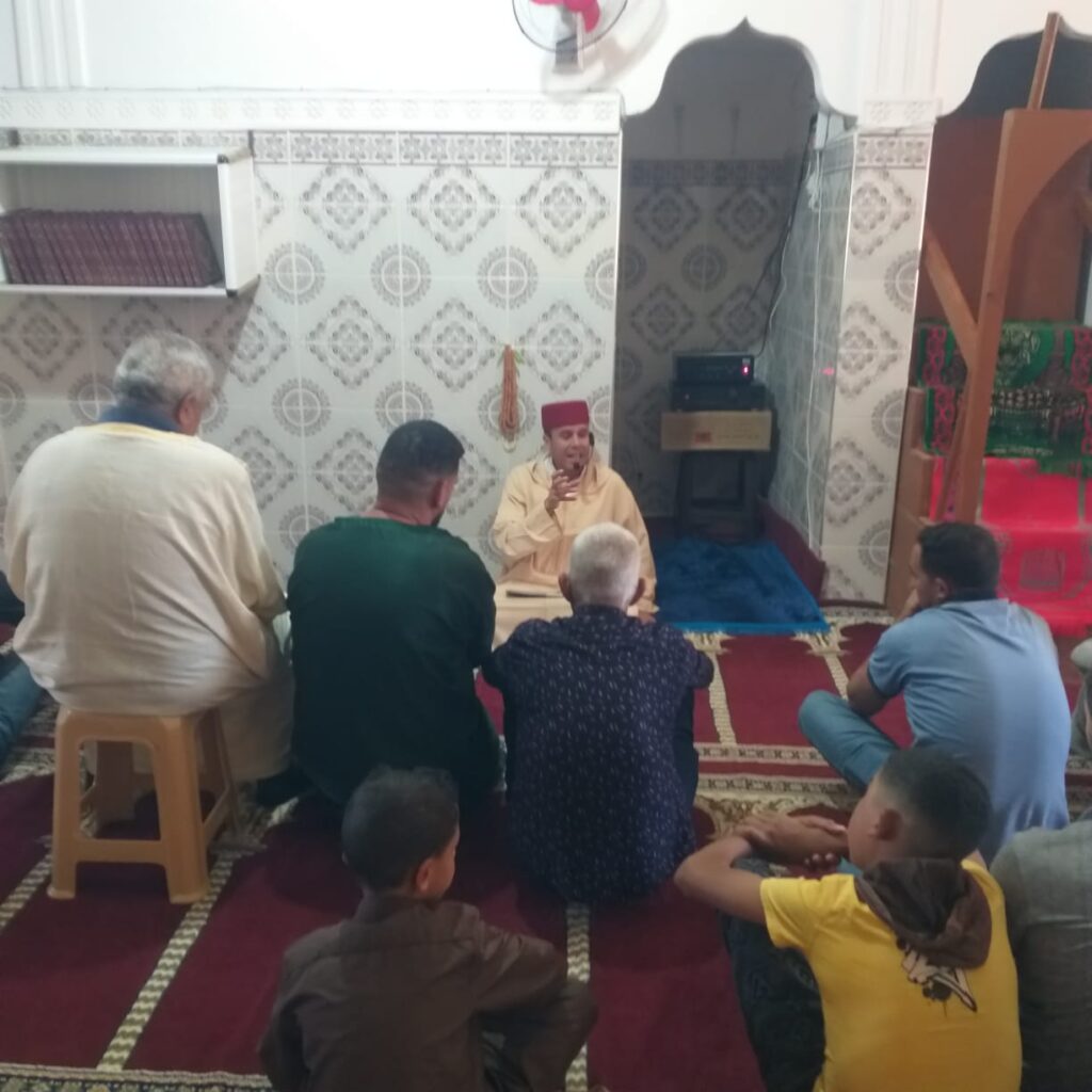 IMG-20251024-WA0002-1024x1024 تقرير عن نشاط علمي في موضوع: "تربية الأولاد على المشاركة في الشأن العام"