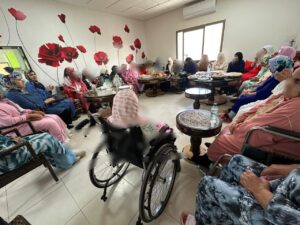 WhatsApp-Image-2025-10-20-a-10.17.09_4a62d17b-300x225 أمسية دينية وتكافلية برياض دار المسنين