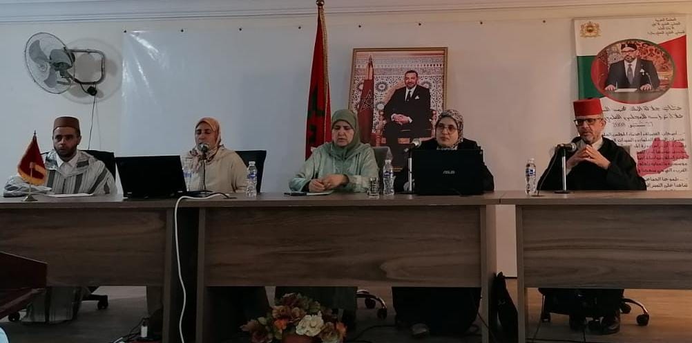 دورة تكوينية بعنوان ” منهجية تحفيظ القرآن الكريم وأسرار تدبره “