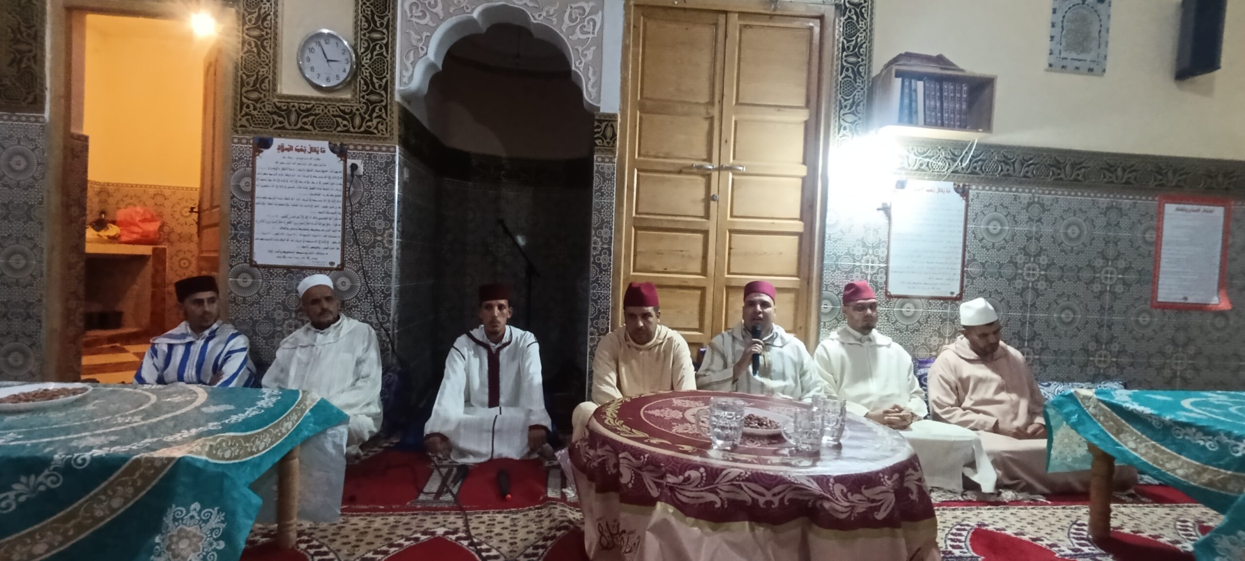 تقرير عن نشاط علمي في موضوع:” أمسية للمديح و السماع النبوي”