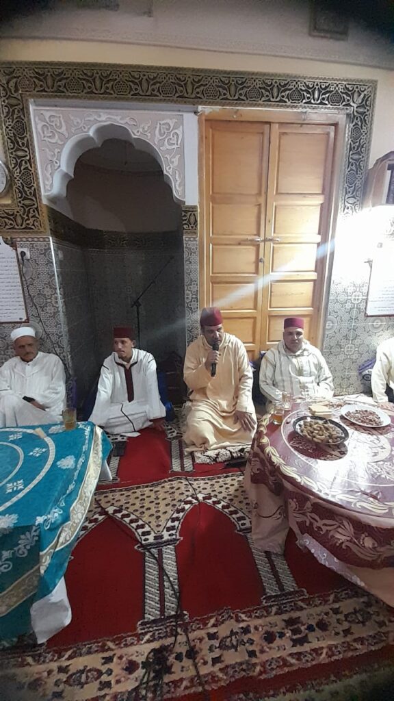 1000324180-576x1024 تقرير عن نشاط علمي في موضوع:" أمسية للمديح و السماع النبوي"