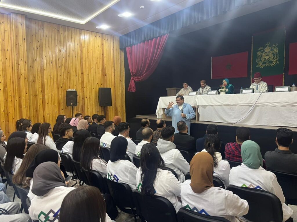 11-1024x768 تقرير عن نشاط علمي في موضوع: "تربية الشباب على المسؤولية من خلال السيرة النبوية والثوابت الوطنية"