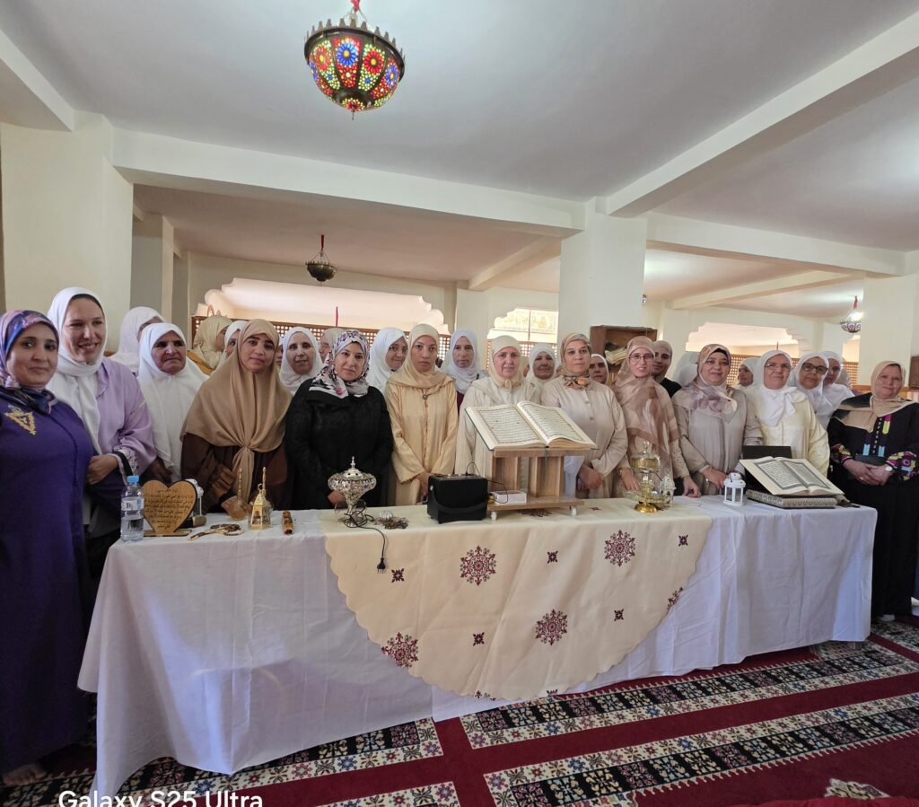 20251108_1709511-1024x899 مجلس نسائي للصلاة على النبي  محمد صلى الله عليه وسلم.