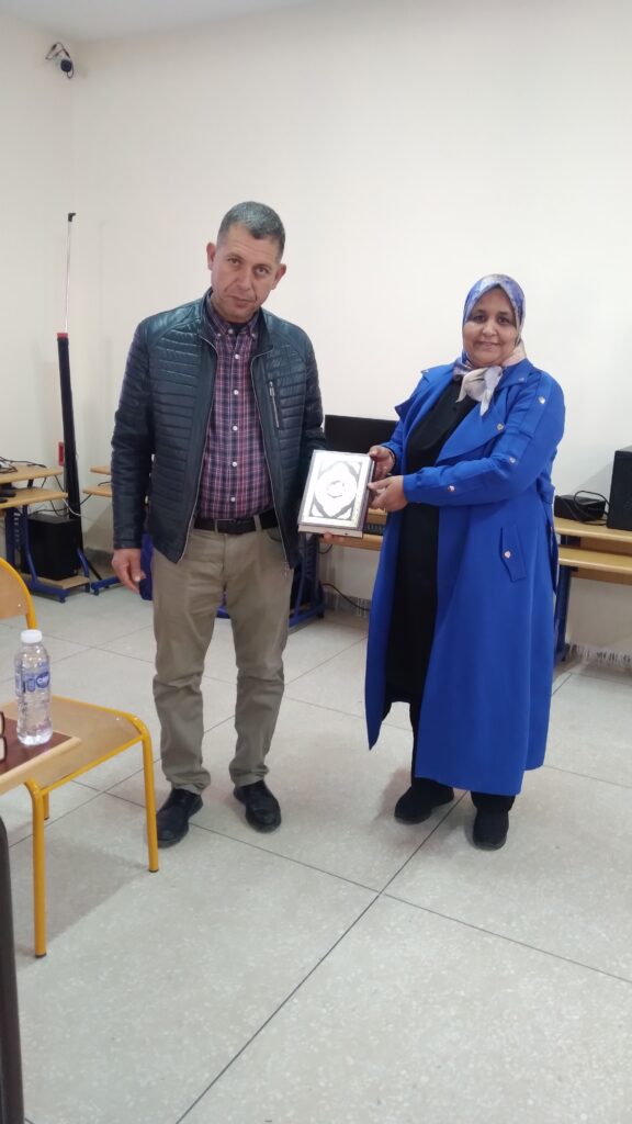 20251126_164434-576x1024 أمسية تربوية تحت شعار: رحمة النبي صلى الله عليه وسلم منهاج حياة