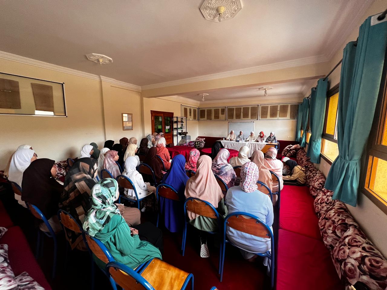 تقرير عن نشاط علمي في موضوع: حفل ختامي لدورة تكوينية خاصة بتجهيز المبت