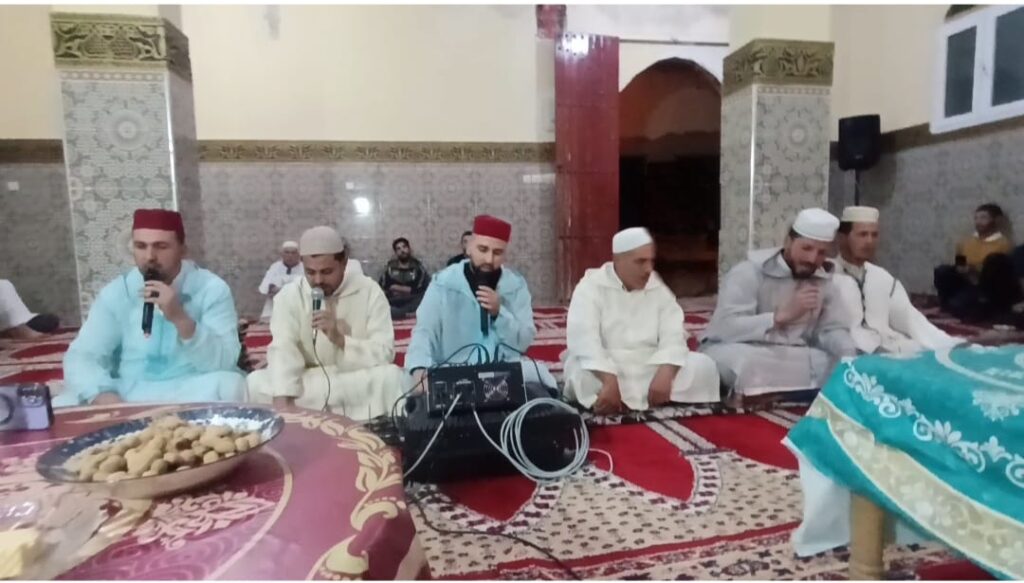 WhatsApp-Image-2025-11-13-at-11.19.19-1024x583 تقرير عن نشاط علمي في موضوع:" أمسية للمديح و السماع النبوي"